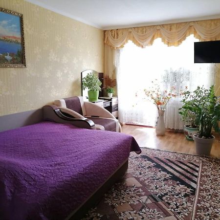 Апартаменти В Центрі Міста Kamenets-Podolsk Eksteriør bilde